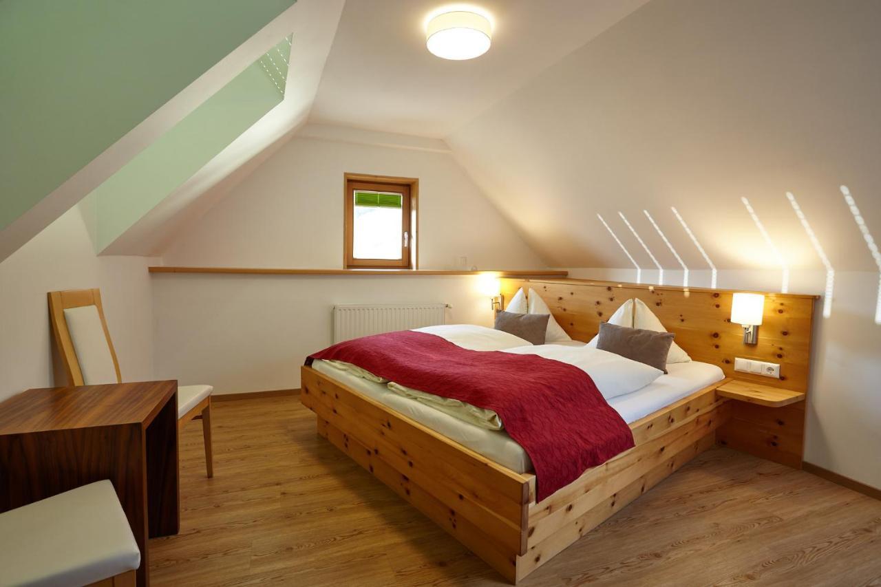 Sportbauernhof - Gasthaus Hochalmblick Krems in Kaernten المظهر الخارجي الصورة