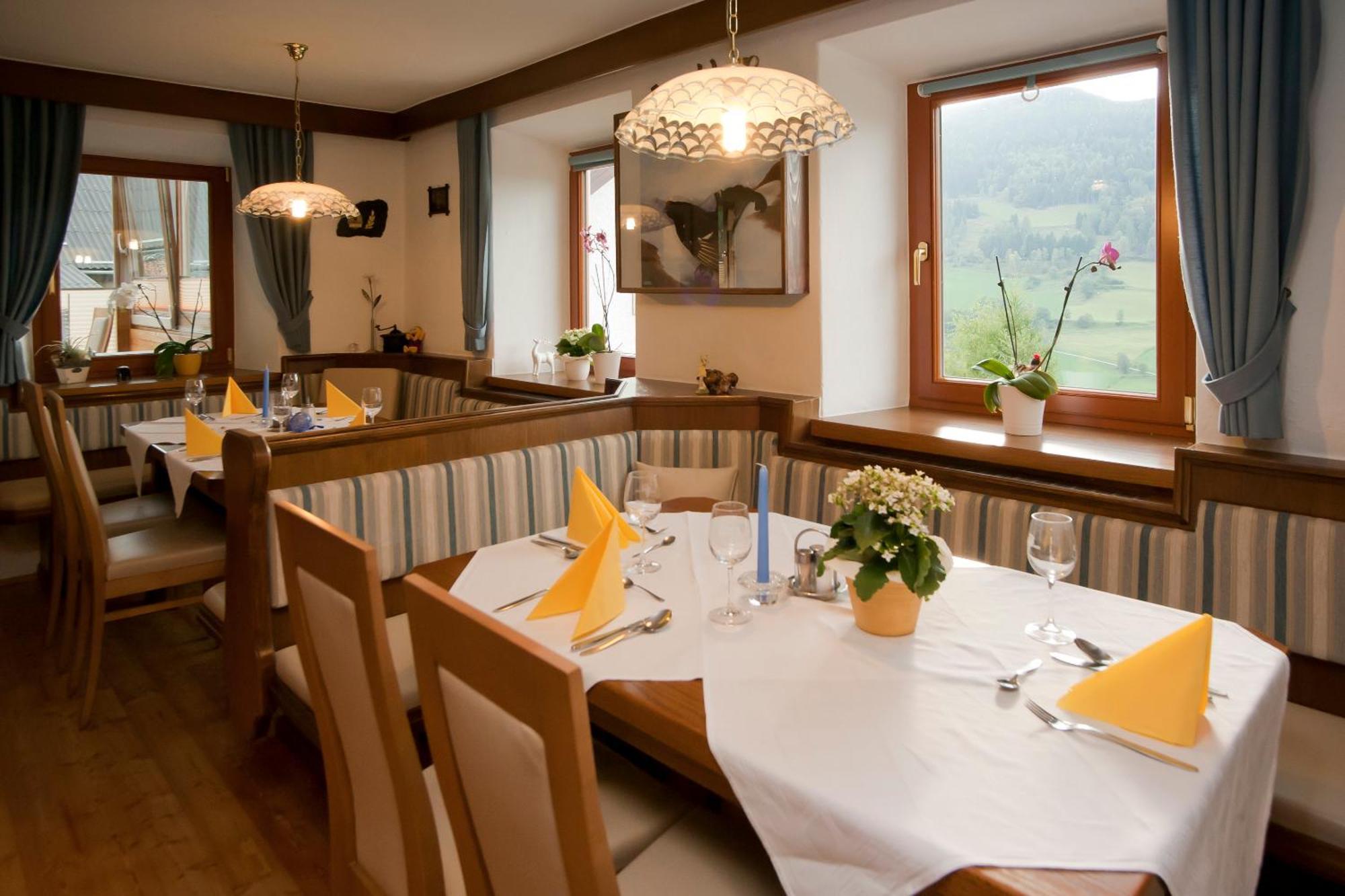 Sportbauernhof - Gasthaus Hochalmblick Krems in Kaernten المظهر الخارجي الصورة