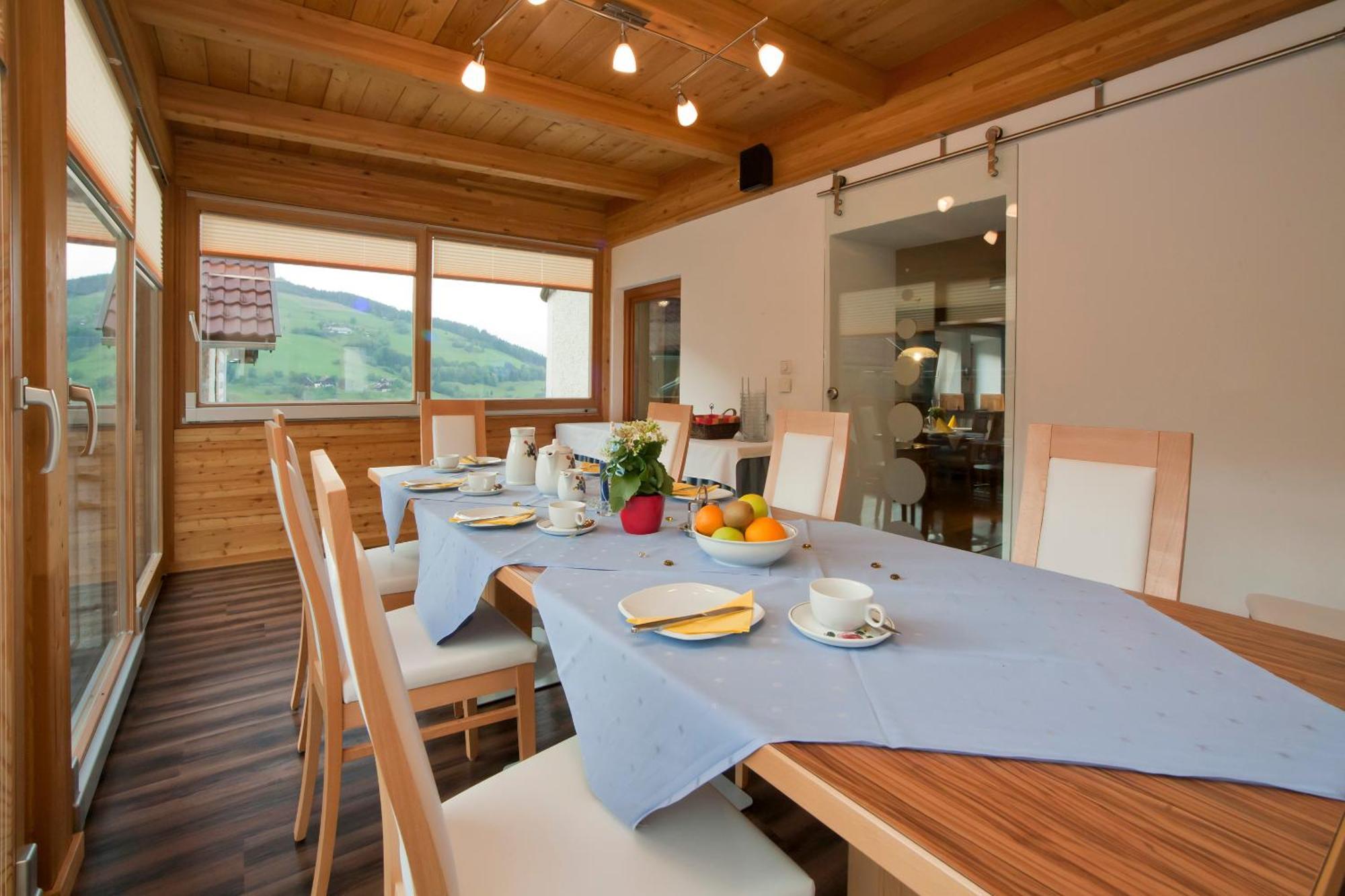 Sportbauernhof - Gasthaus Hochalmblick Krems in Kaernten المظهر الخارجي الصورة